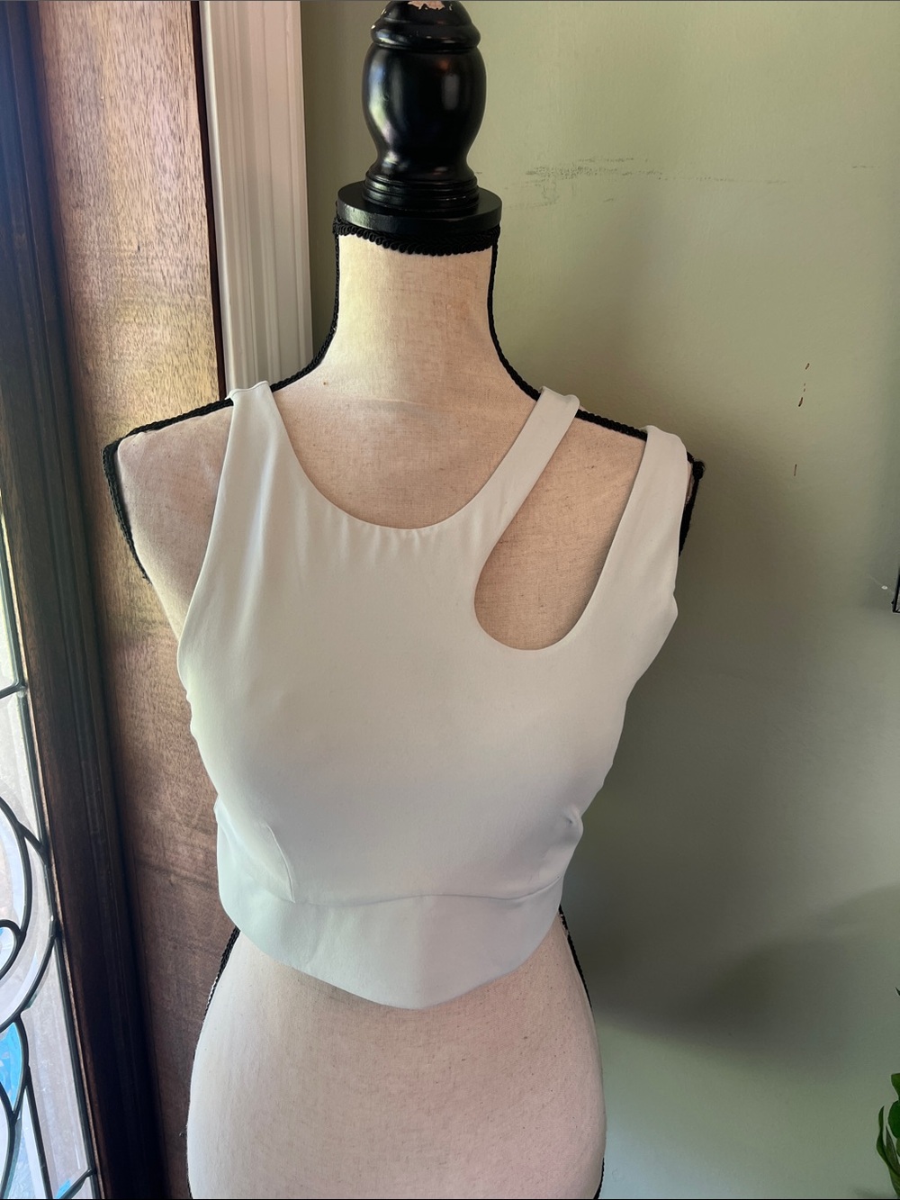 Fabletics FREE W/purchase White Asymmetric Cutout Crop Top